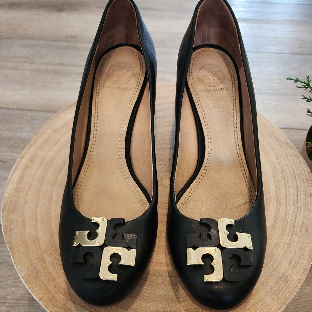 Tory Burch Lowell - like new